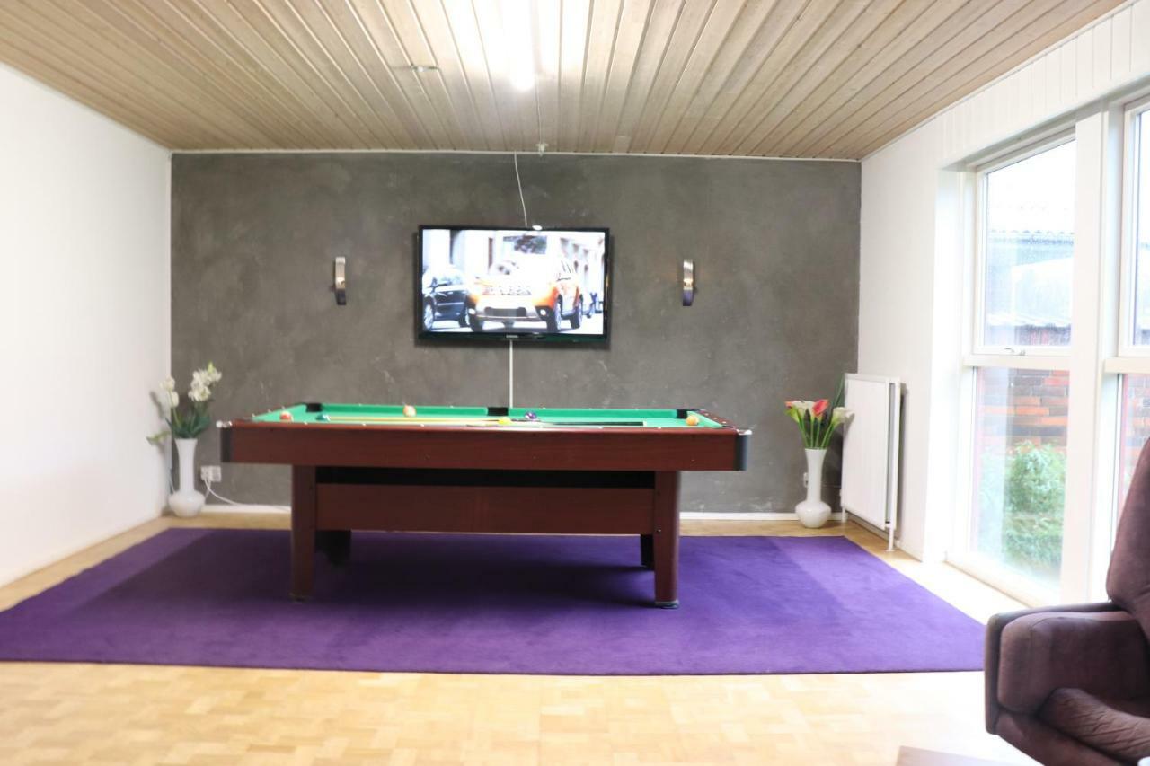 Holstebro Townside House Villa Exterior photo